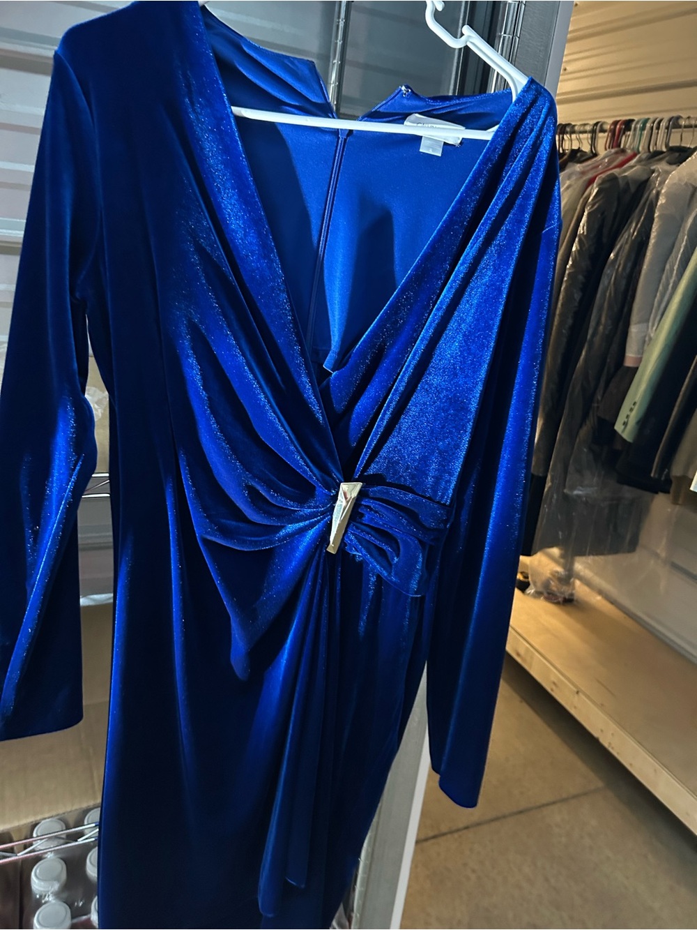 Calvin Klein size 12 Cobalt Blue Velvet Twist-Front Long Sleeve Dress